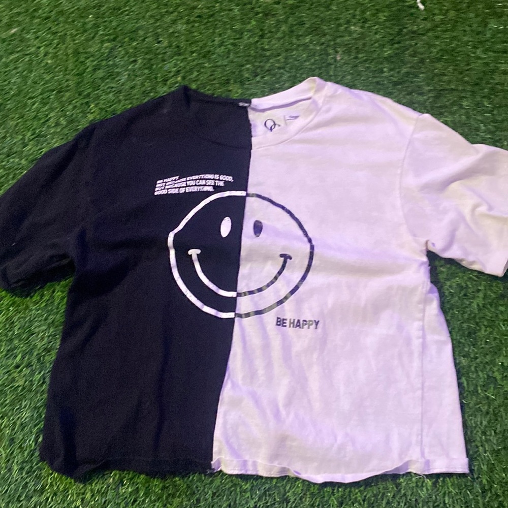 Cropped half and half tee